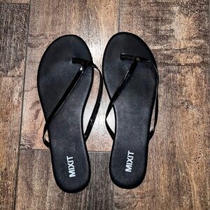 Mixit Women's Black Sandals